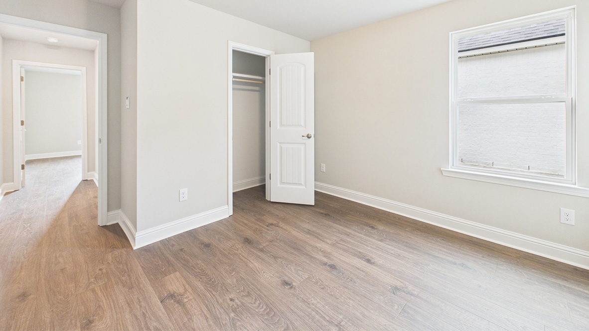 Tour the popular Huntsville plan in Cypress Falls new home community today