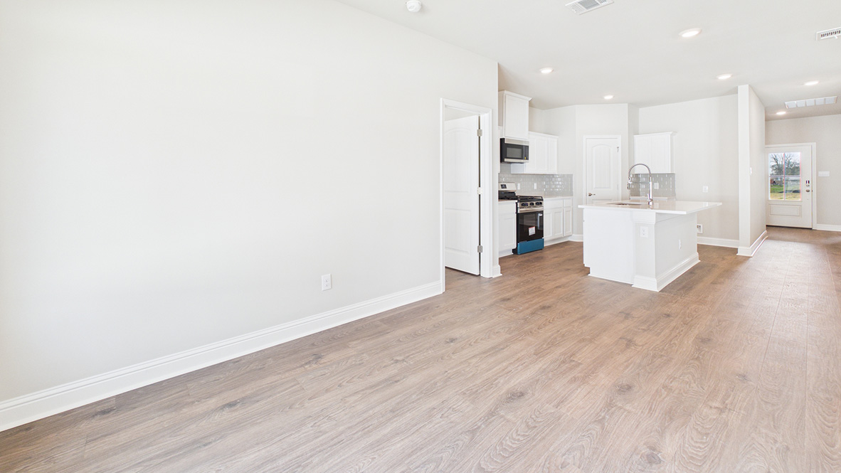 Tour the popular Huntsville plan in Cypress Falls new home community today