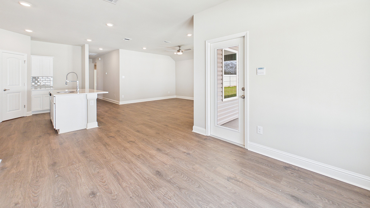 Tour the popular Huntsville plan in Cypress Falls new home community today