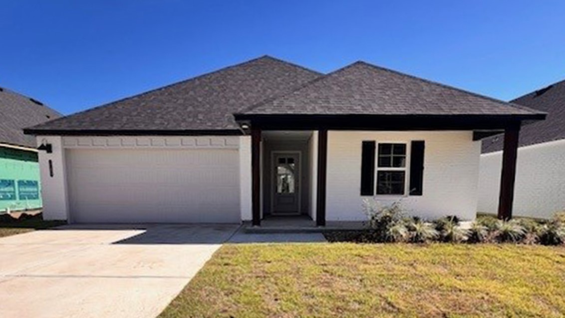 Welcome to 110 Harvest Falls Drive in Broussard, LA