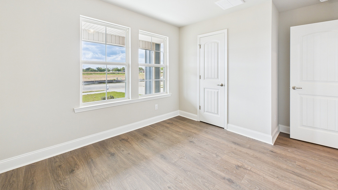 Tour the Jaxson in Cypress Falls today