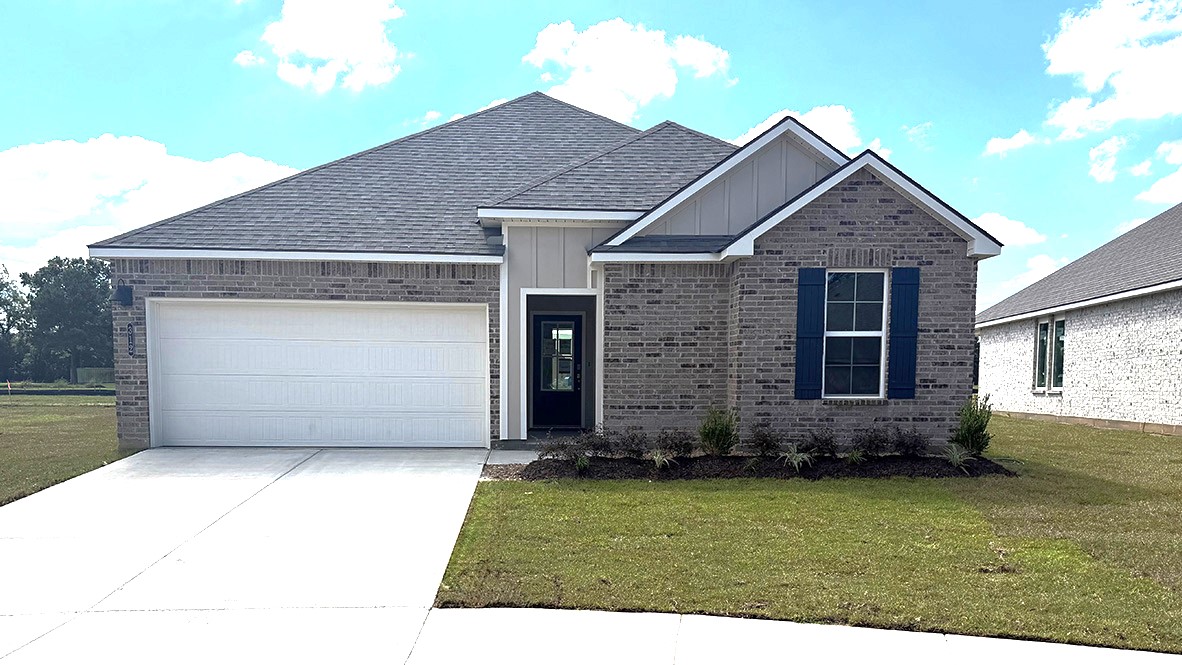 Welcome to 312 Bellewood Drive in Lafayette, LA