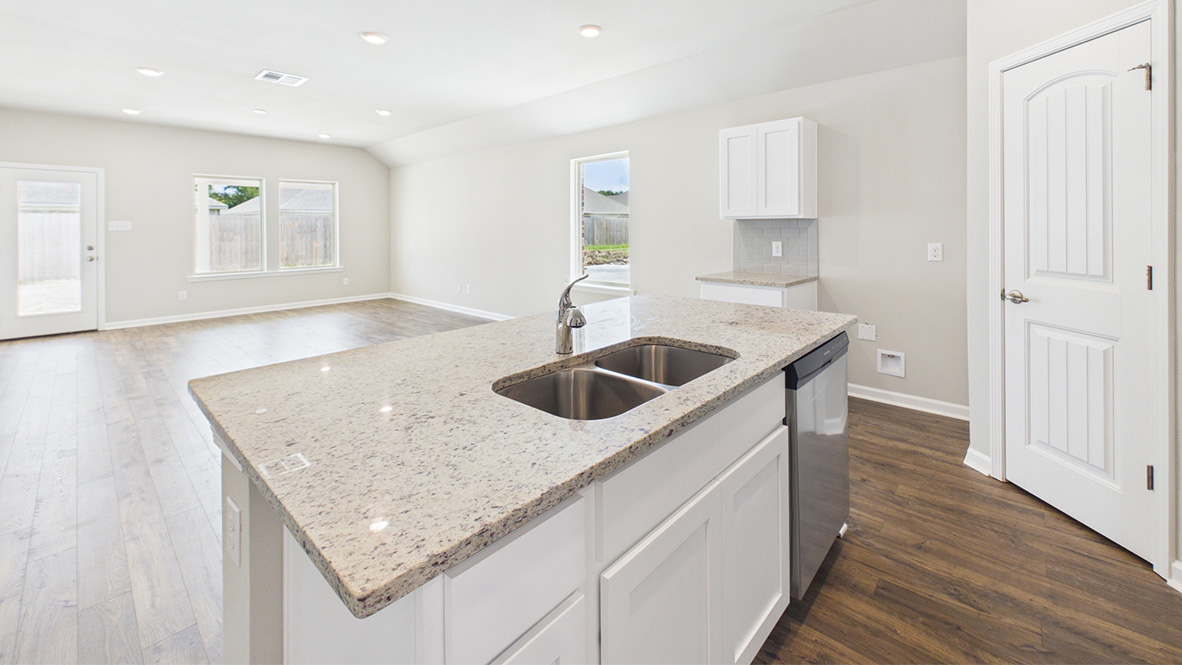 Welcome to the Carter plan in Ridgeland new home community