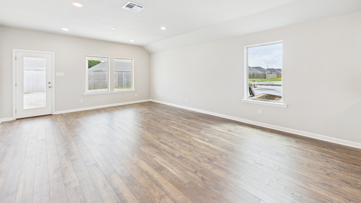 Welcome to the Carter plan in Ridgeland new home community