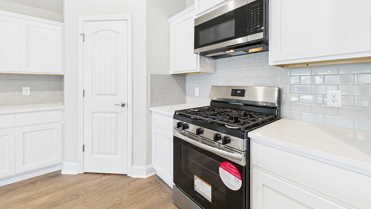 The Jaxson Plan is a 4 bedroom home located in Ridgeland in Duson, LA