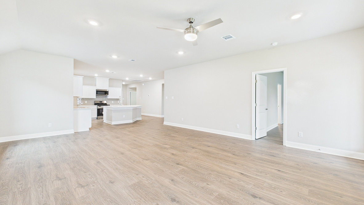 Welcome to 111 Top Ridge Road in Duson, LA