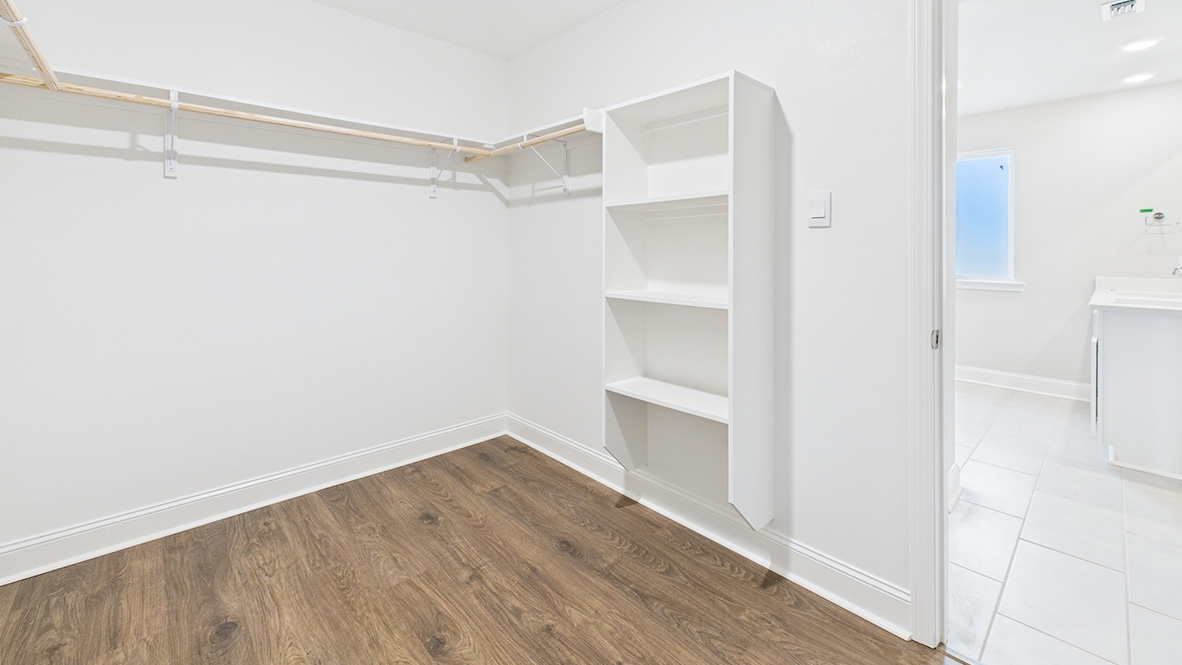 The Keller Plan is a 4 bed 2 bath spacious new home in Ridgeland new home community