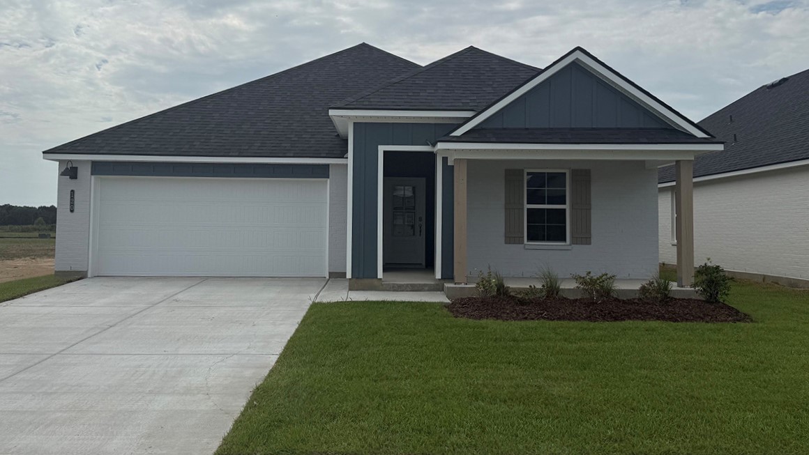 Welcome to the 5 bed 3 bath Landry in Ridgeland new home community in Duson, LA