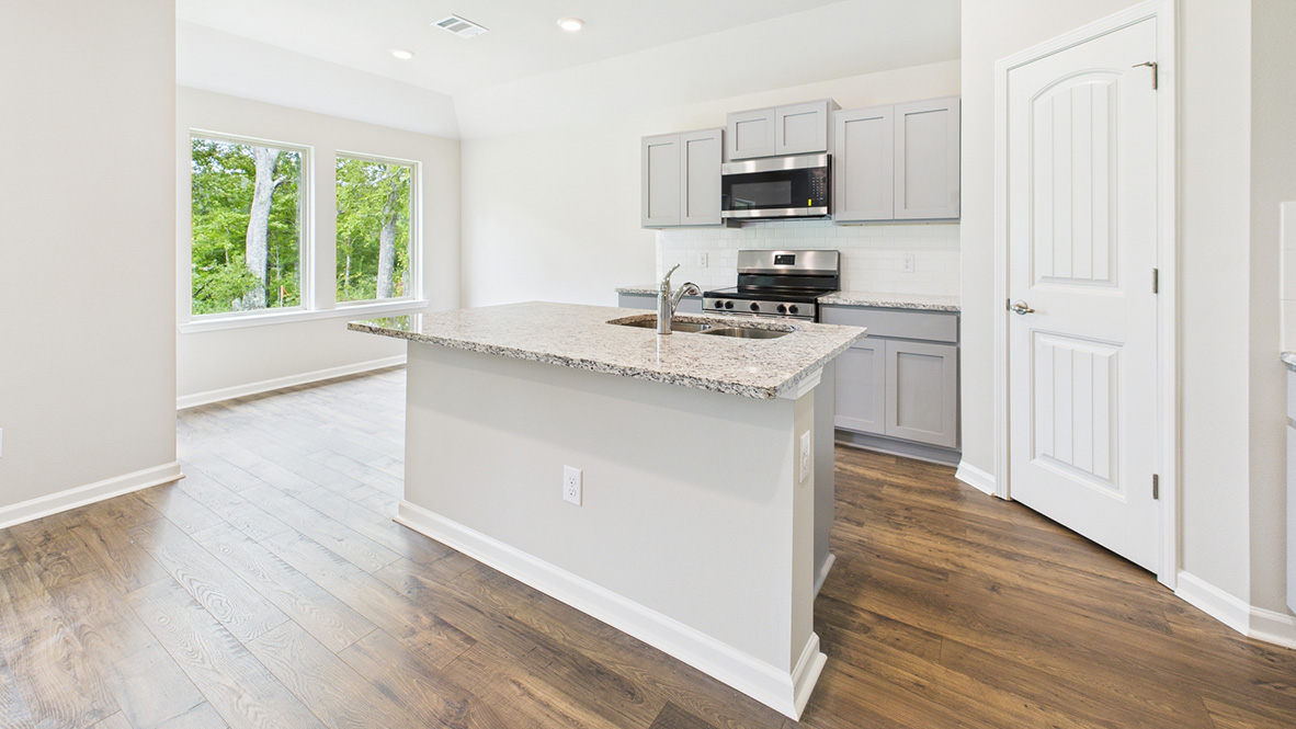 Welcome the 156 Cottage Cove. The Ashburn in Maurice, LA