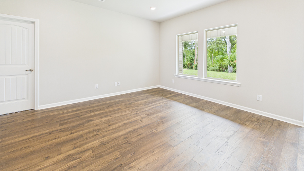 Welcome the 156 Cottage Cove. The Ashburn in Maurice, LA