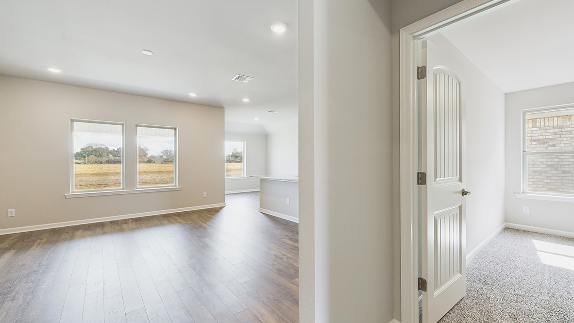 Welcome to the Fargo plan in Cottage Cove new home community in Maurice, LA
