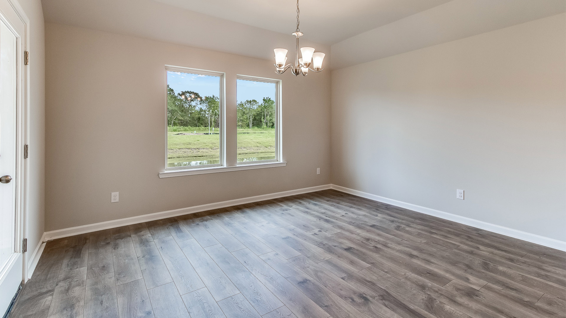 Tour the spacious Catahoula plan in Cypress point
