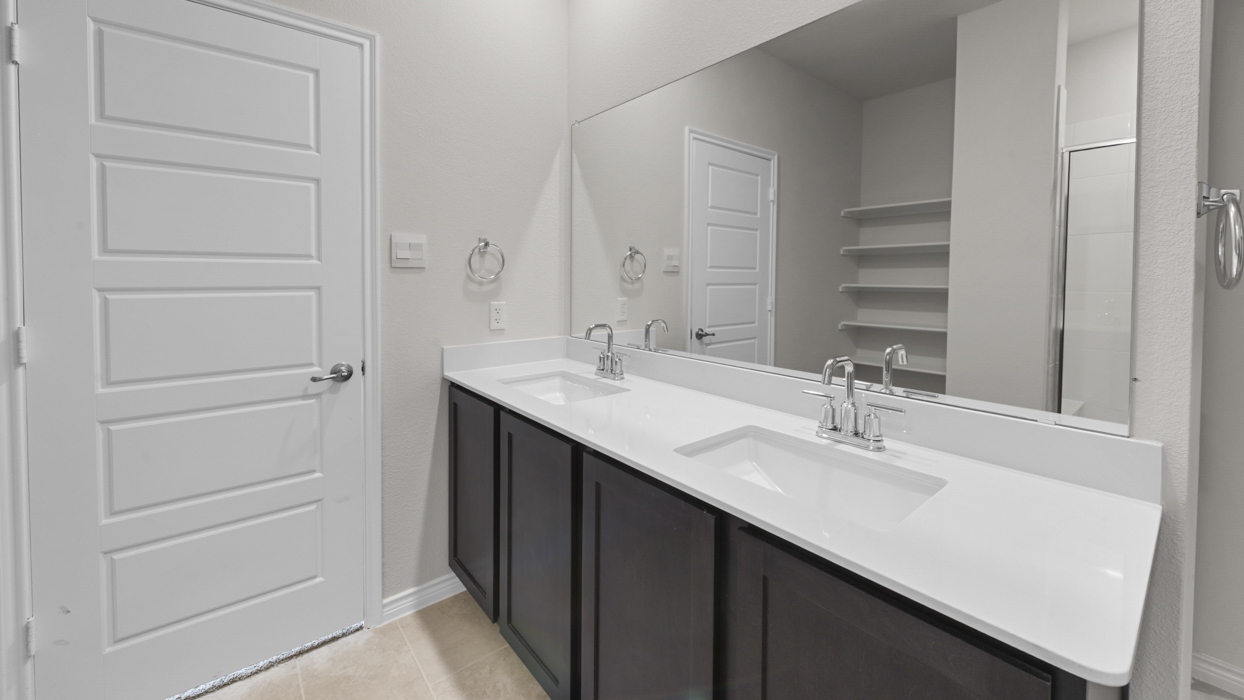 H232 Tangerine Game room Bathroom Image-Winchester Crossing in Princeton, TX