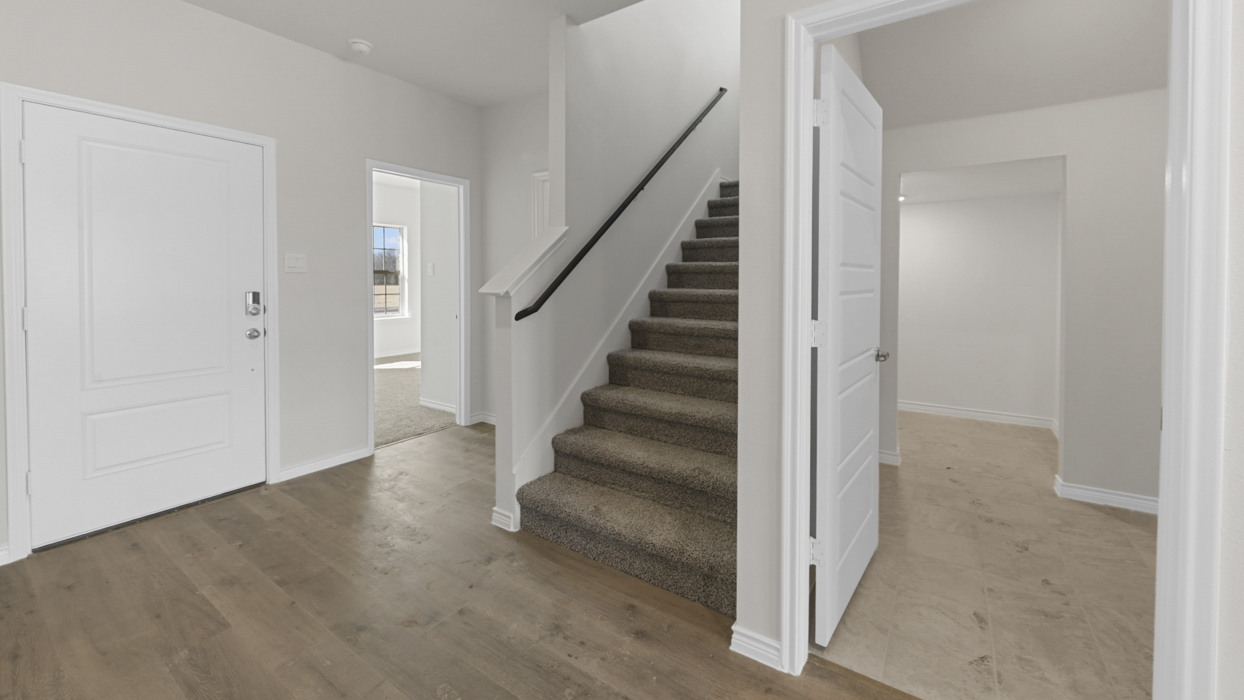 H232 Tangerine Stairs Gallery Image-Winchester Crossing in Princeton, TX