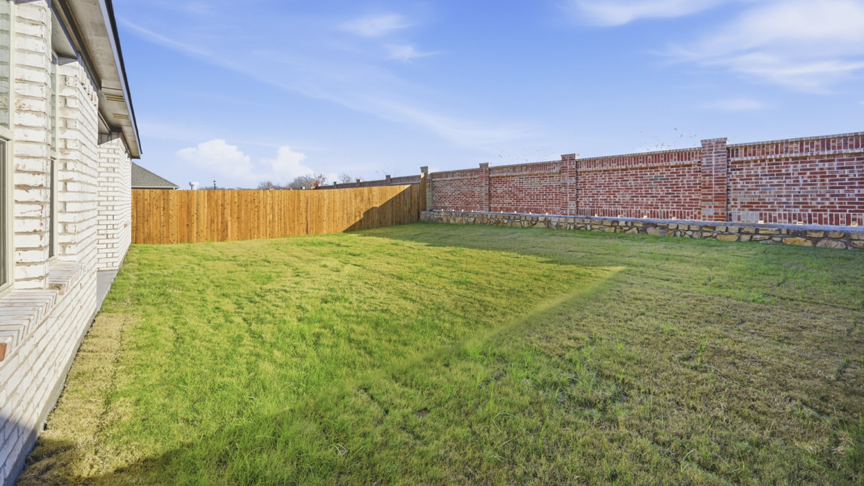 Devine Floorplan Backyard Gallery Image - Winchester Crossing in Princeton, TX