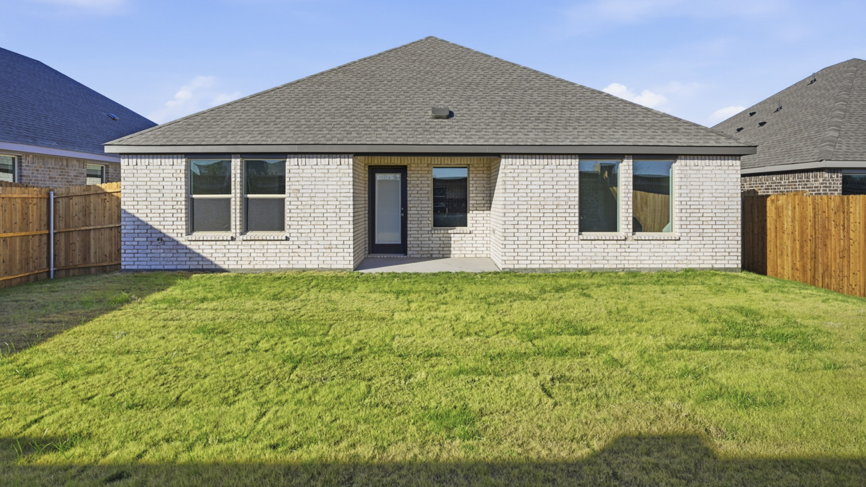 Devine Floorplan Backyard Gallery Image - Winchester Crossing in Princeton, TX
