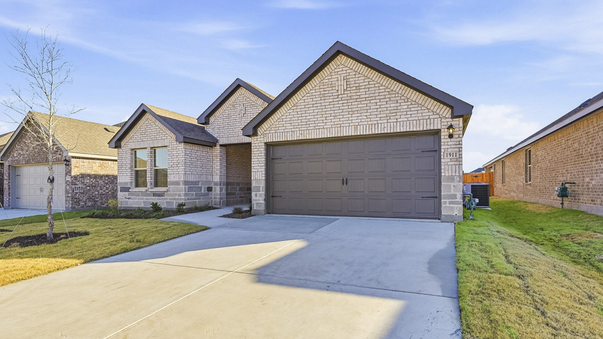 Devine Floorplan Exterior Gallery Image - Winchester Crossing in Princeton, TX