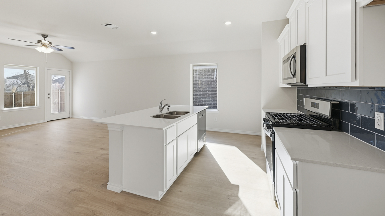 H30O Orion Floorplan Kitchen Gallery Image - Winchester Crossing Traditions in Princeton, TX