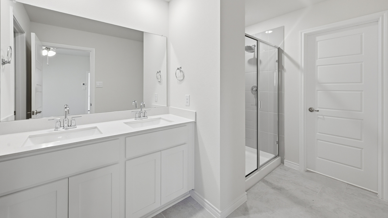 Orion Floorplan Elevation F Bathroom Gallery Image - Winchester Crossing in Princeton, TX