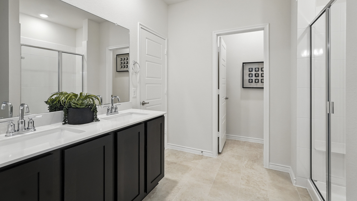 Ryker Floorplan Elevation F Bathroom Gallery Image - Winchester Crossing in Princeton, TX