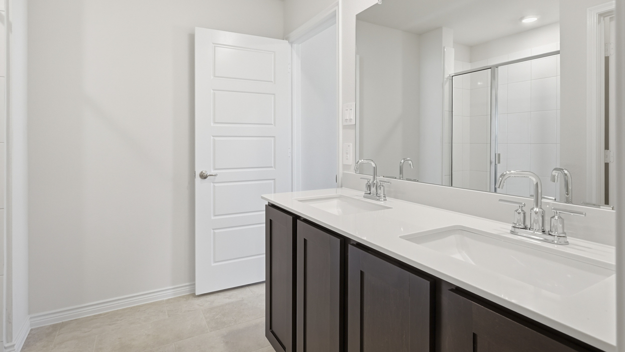 H30A Allegra Floorplan Bathroom Gallery Image-Winchester Crossing in Princeton, Tx
