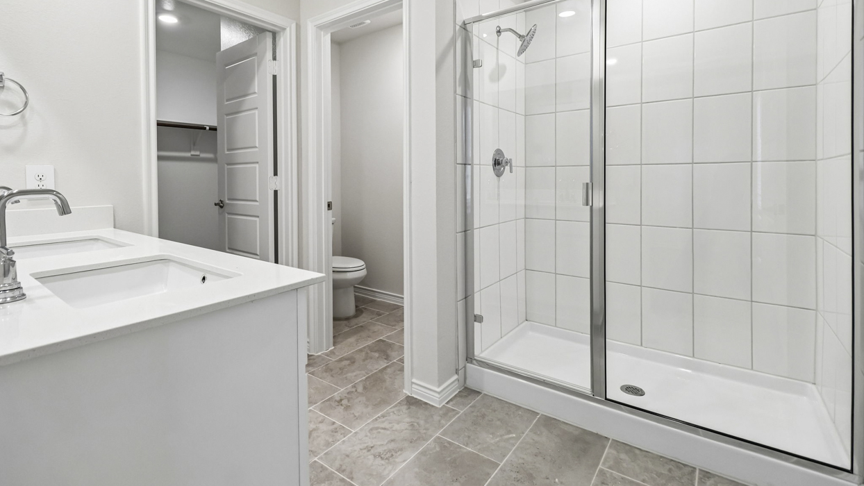 Bailey Floorplan Elevation F Bathroom Gallery Image - Winchester Crossing in Princeton, TX