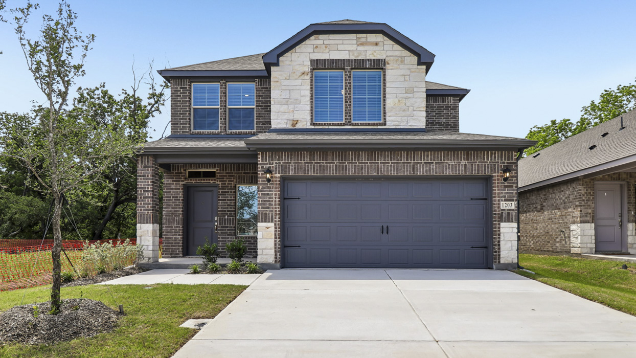 Finn Floorplan Elevation E Exterior Gallery Image - Winchester Crossing in Princeton, TX