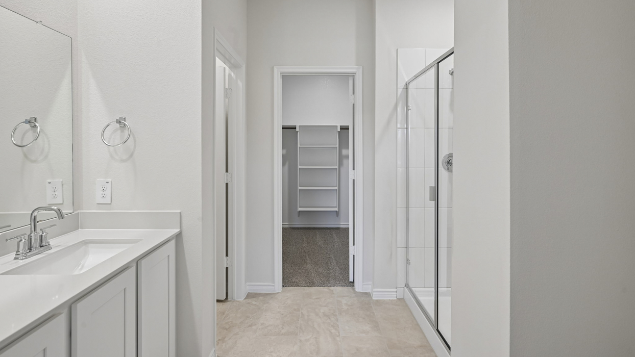 Haven Floorplan Elevation E Bathroom Gallery Image - Winchester Crossing in Princeton, TX