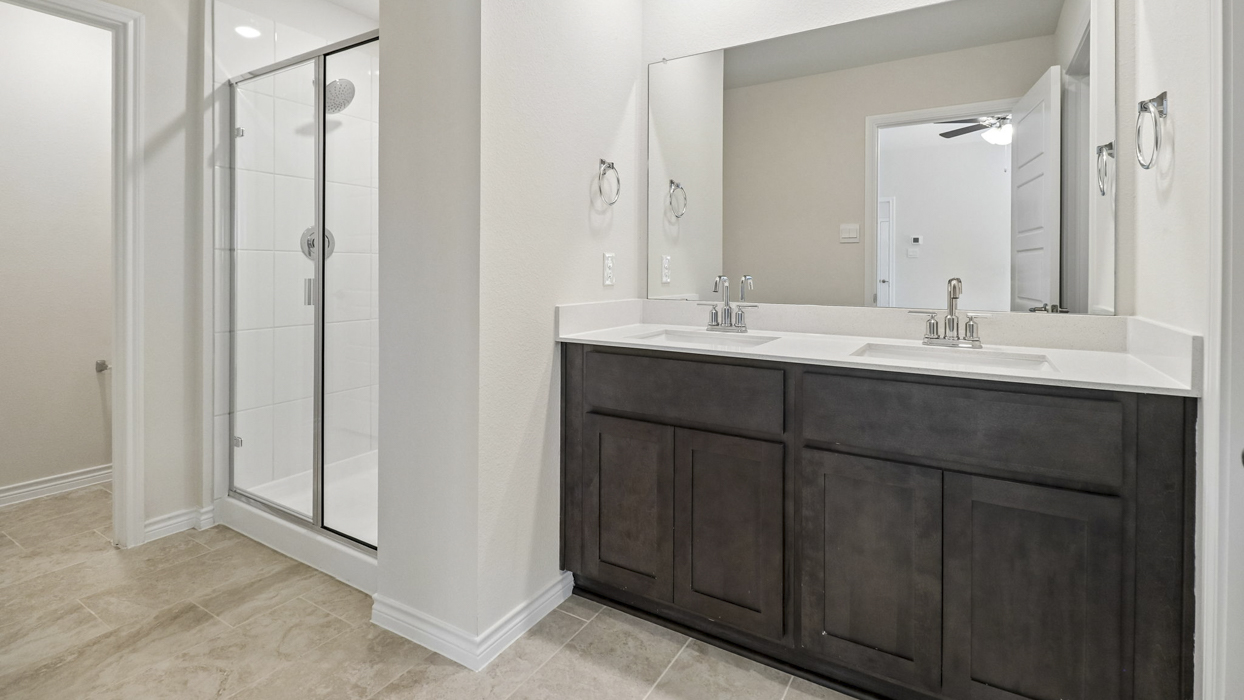 Orion Floorplan Elevation E Bathroom Gallery Image - Winchester Crossing in Princeton, TX