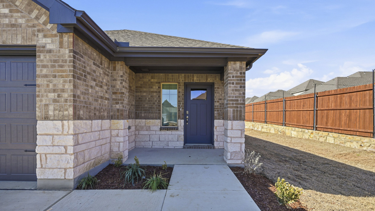 H30B Bailey Floorplan Elevation B Gallery Image-Silverado in Aubrey, TX