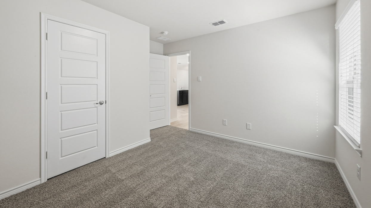 Douglas Plan  Kitchen Gallery Image-Silverado in Aubrey, TX