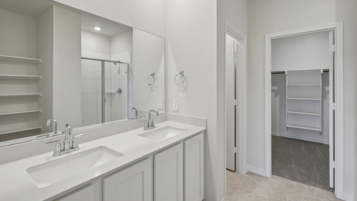 Haven Floorplan Elevation F Bathroom Gallery Image - Silverado in Aubrey, TX