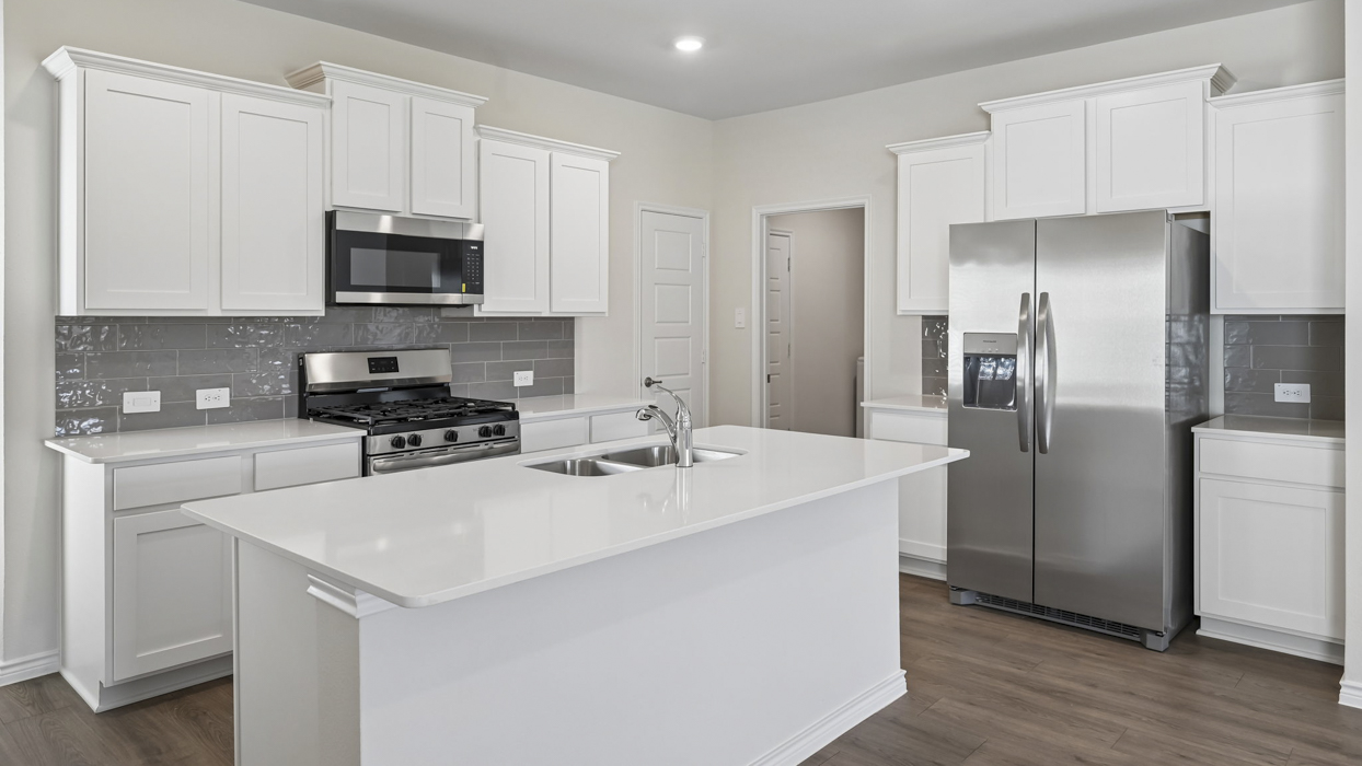 Haven Floorplan Elevation F Kitchen Gallery Image - Silverado in Aubrey, TX