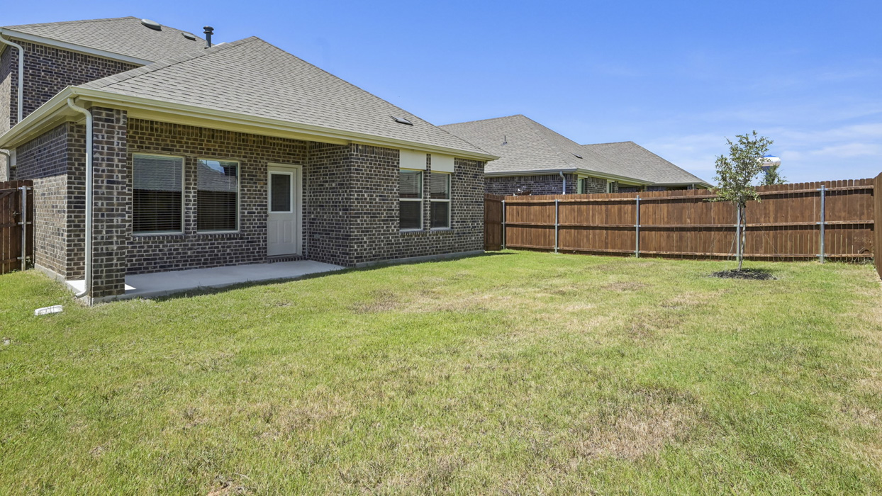 Jackson Floorplan Backyard Gallery Image - Silverado in Aubrey, TX