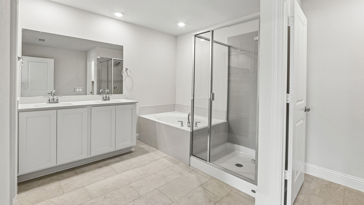 Dawson Floorplan Bathroom Gallery Image - Silverado in Aubrey, TX