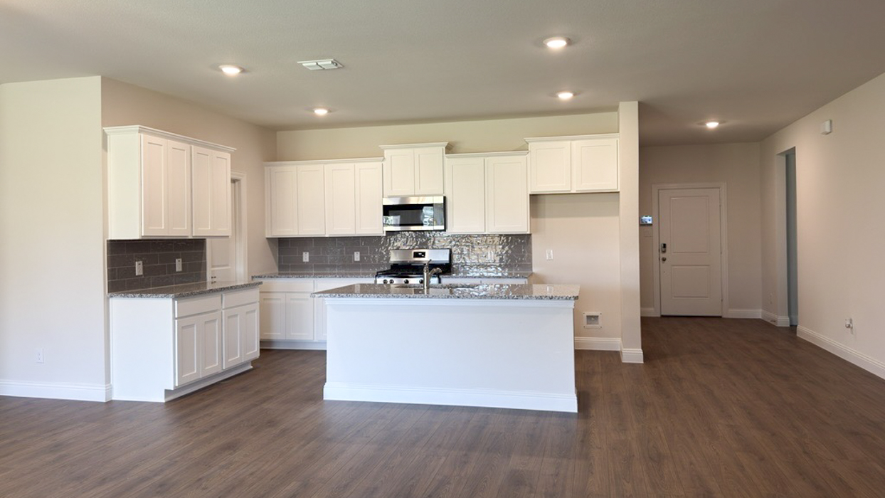 Harbour Floorplan Elevation F Kitchen Gallery Image - Silverado in Aubrey, TX