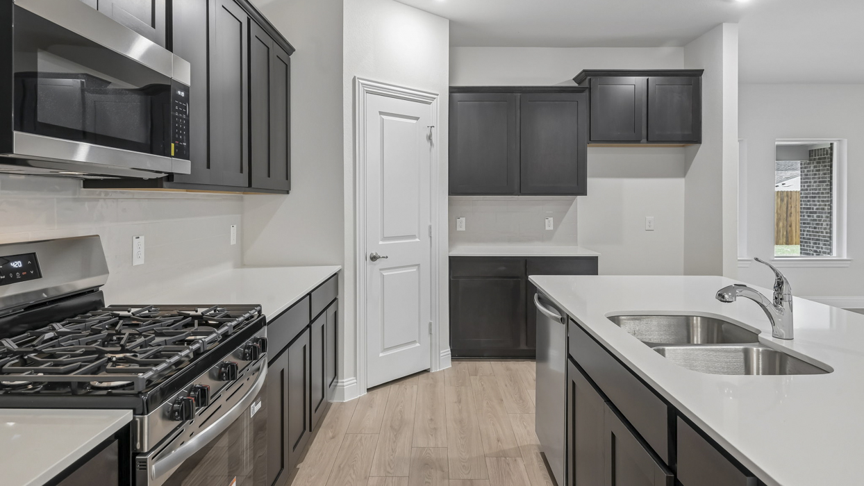 Ithaca Floorplan Kitchen Gallery Image - Silverado in Aubrey, TX