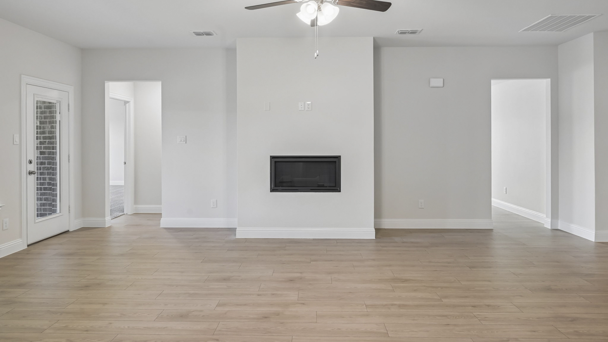 Ithaca Floorplan Living Gallery Image - Silverado in Aubrey, TX