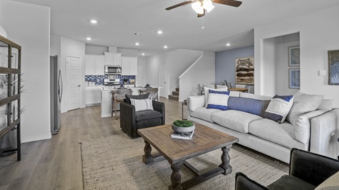 H40O Oakleaf floorplan living room gallery image - Silverado in Aubrey TX