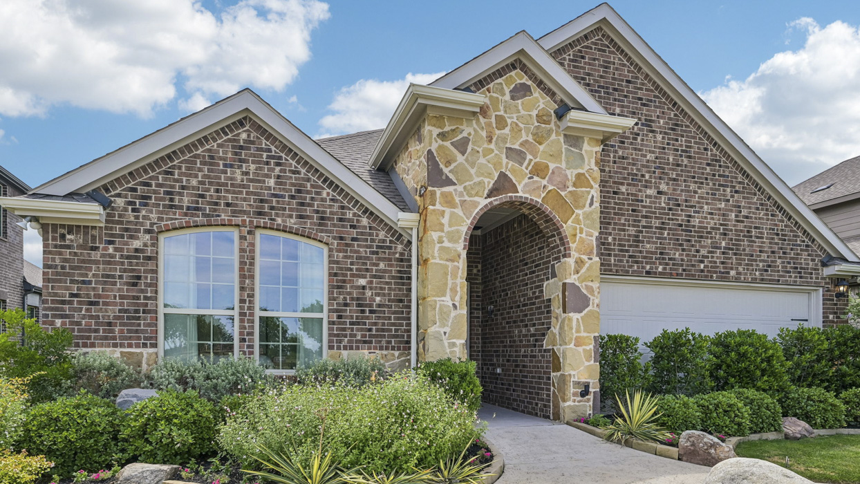 Bentworth Floorplan Elevation B Exterior Gallery Image - Silverado in Aubrey, TX