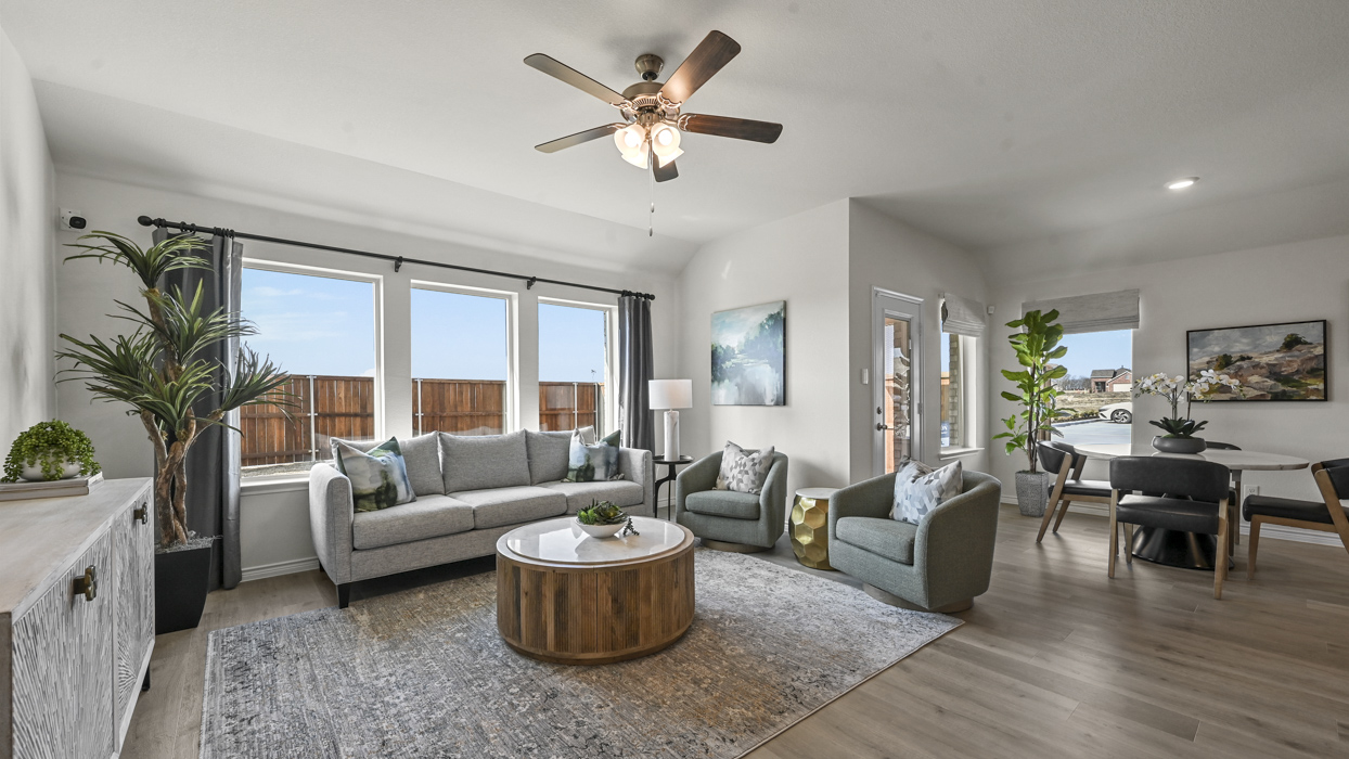 Bentworth Floorplan Living Gallery Image-Silverado in Aubrey, Tx