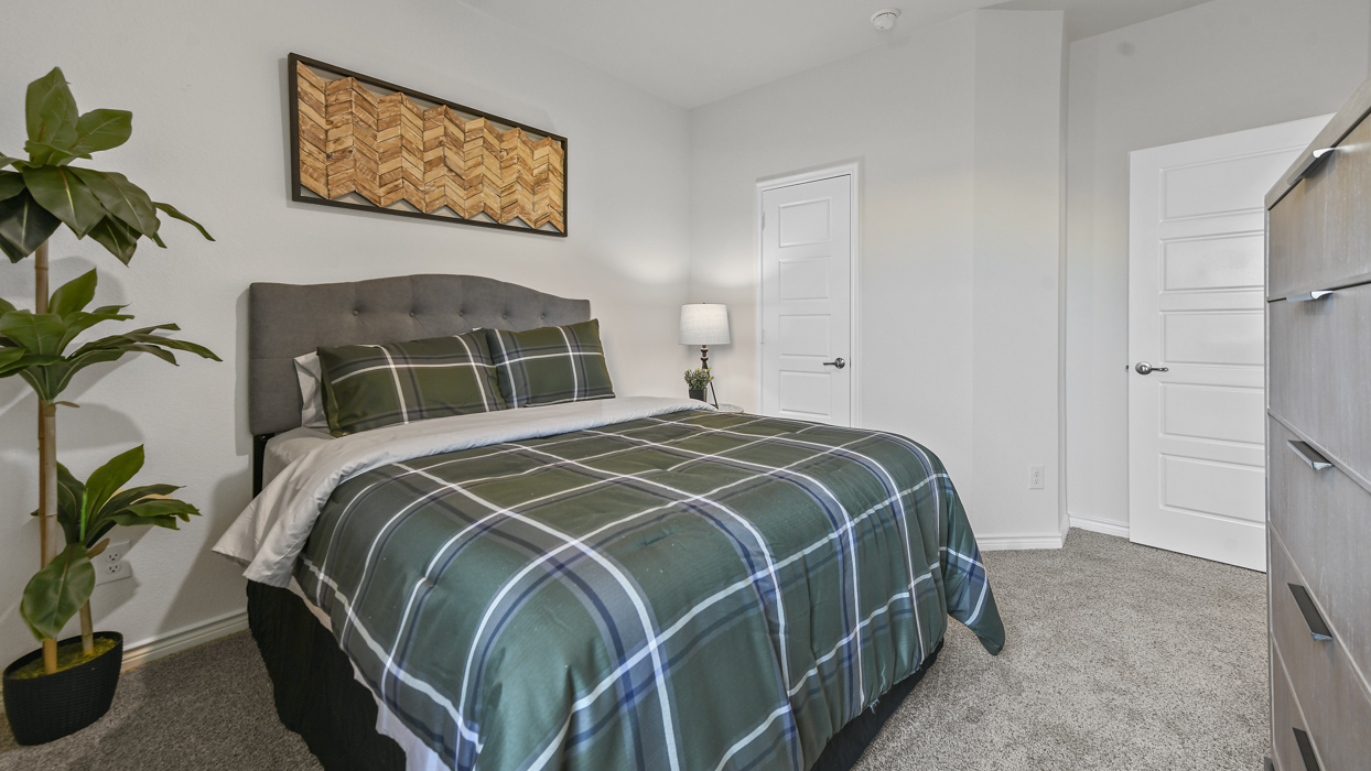 Bentworth floorplan Bedroom Gallery Image-Silverado in Aubrey, Tx