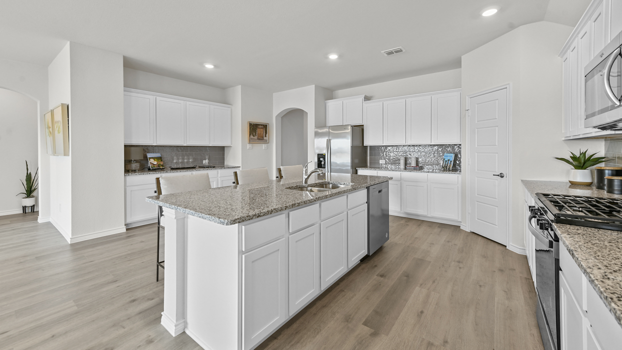 Bentworth floorplan Kitchen Gallery Image-Silverado in Aubrey, Tx