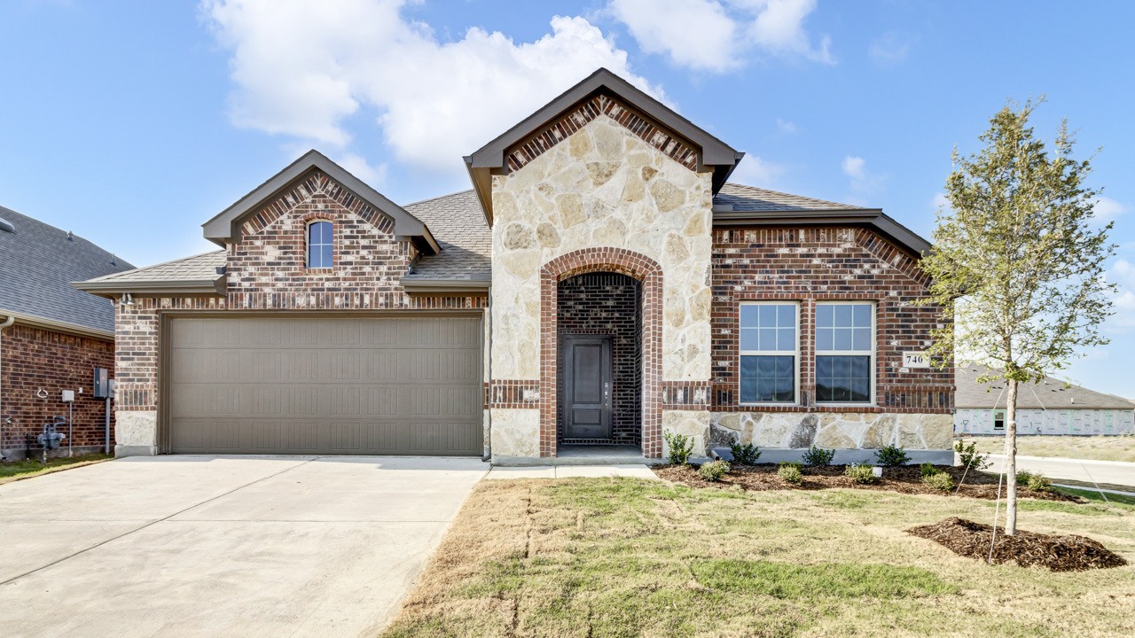 Floor Plan in Silverado Aubrey, TX D.R. Horton