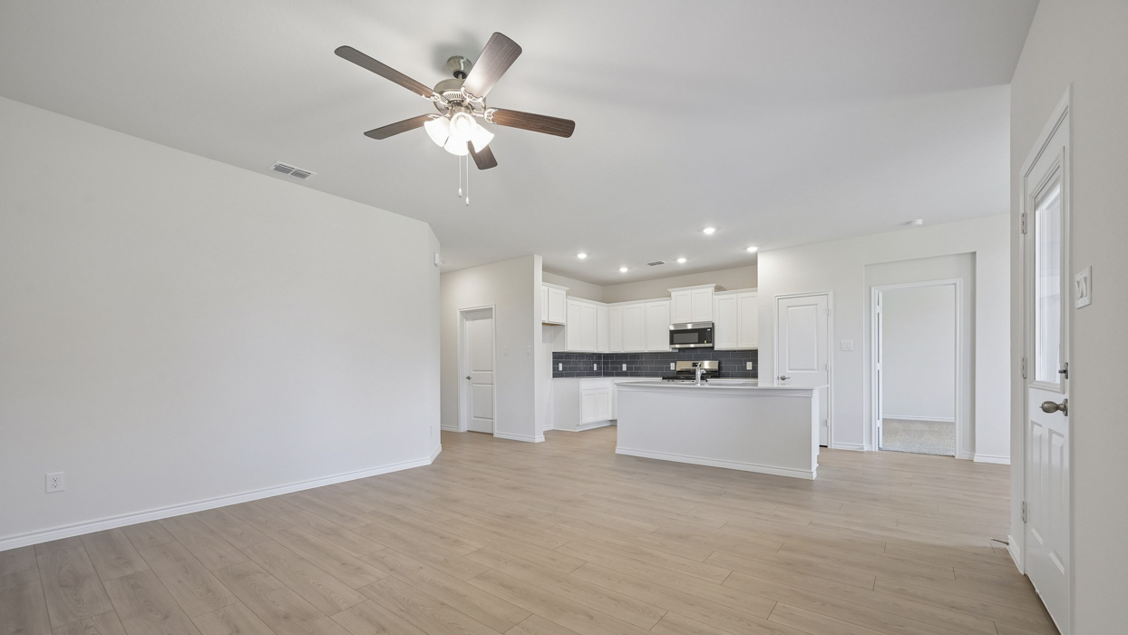 Rivington Floorplan Elevation E Kitchen Gallery Image - Silverado in Aubrey, TX