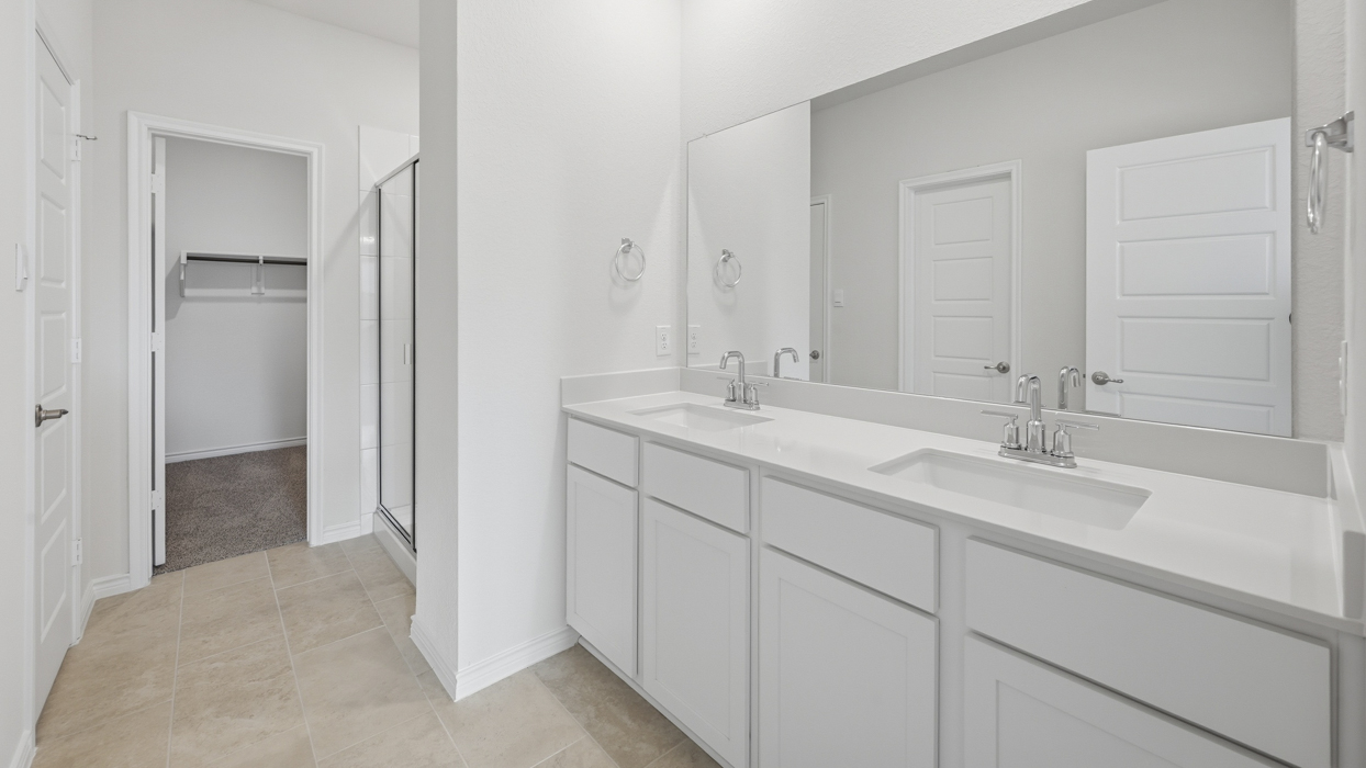 Medbourne Floorplan Elevation A Bathroom Gallery Image - Silverado in Aubrey, TX