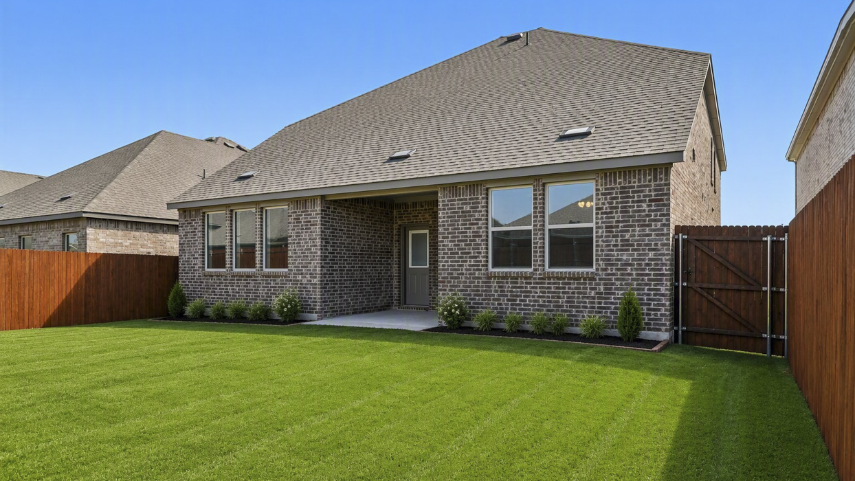 Medbourne Floorplan Backyard Gallery Image - Silverado in Aubrey, TX