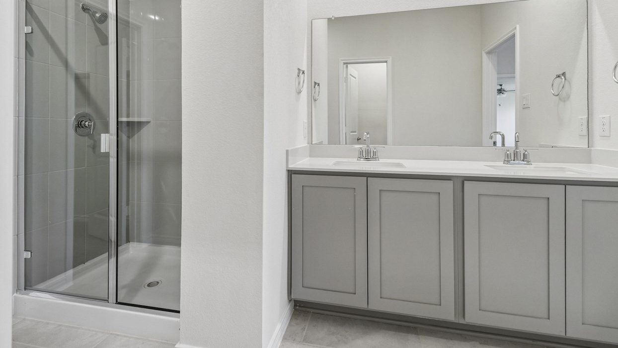 Medbourne Floorplan Elevation A Bathroom Gallery Image - Silverado in Aubrey, TX