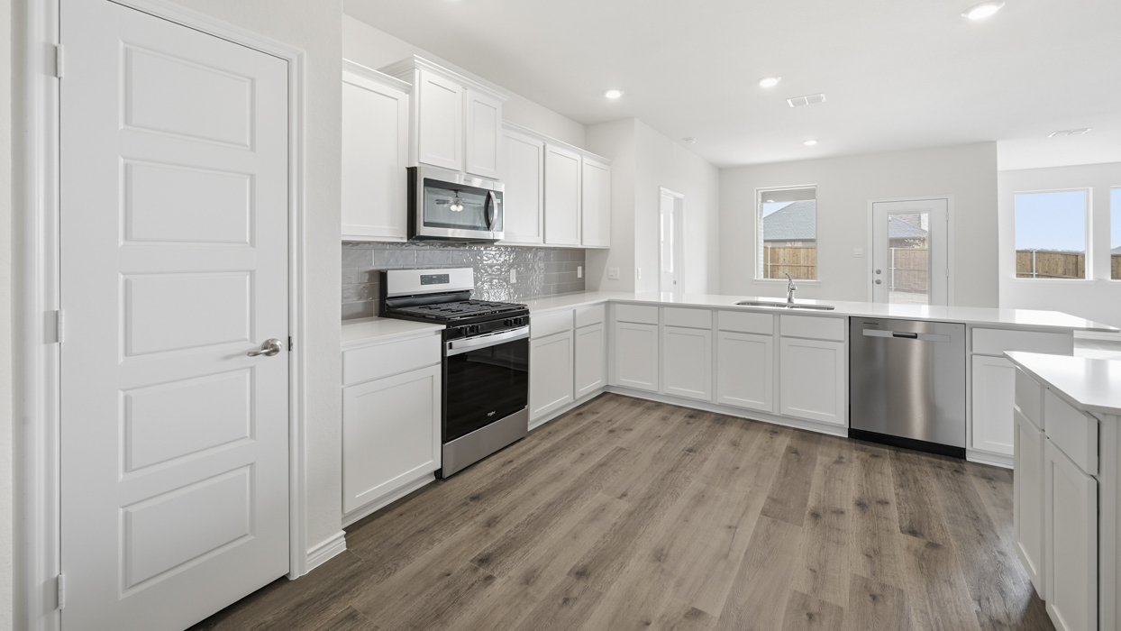 Medbourne Floorplan Elevation A Kitchen Gallery Image - Silverado in Aubrey, TX