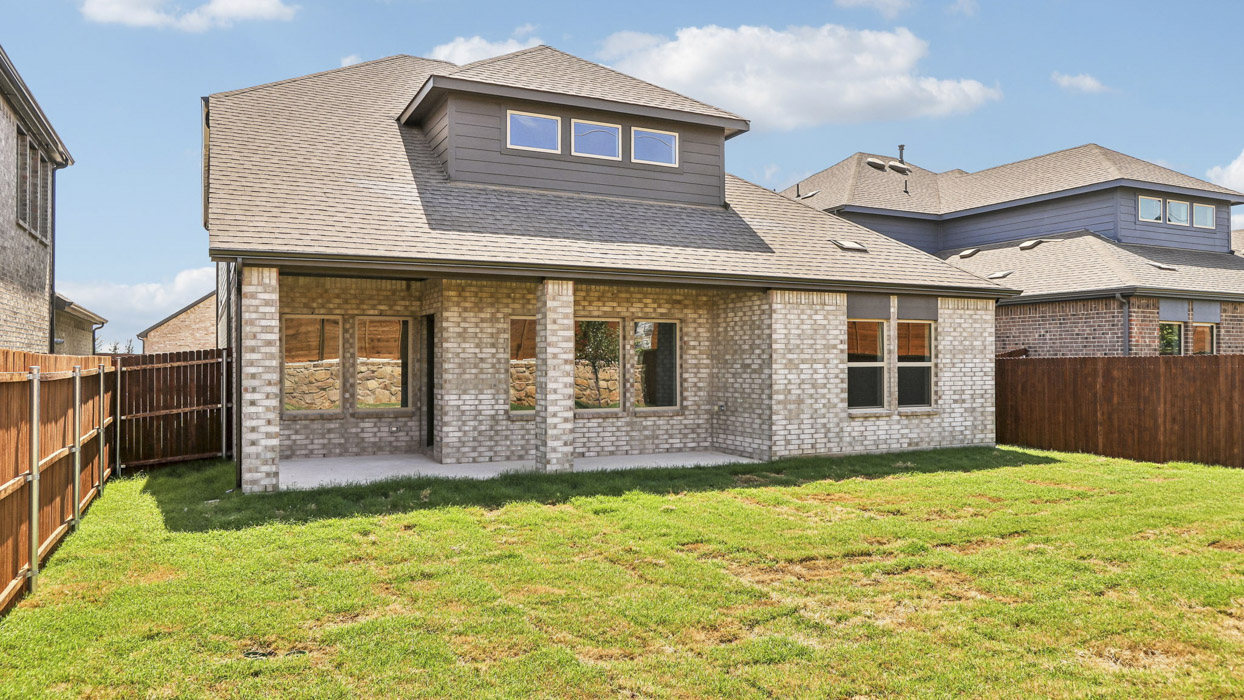 Copaiba FloorplaBackyard Gallery Image - Silverado in Aubrey, TX